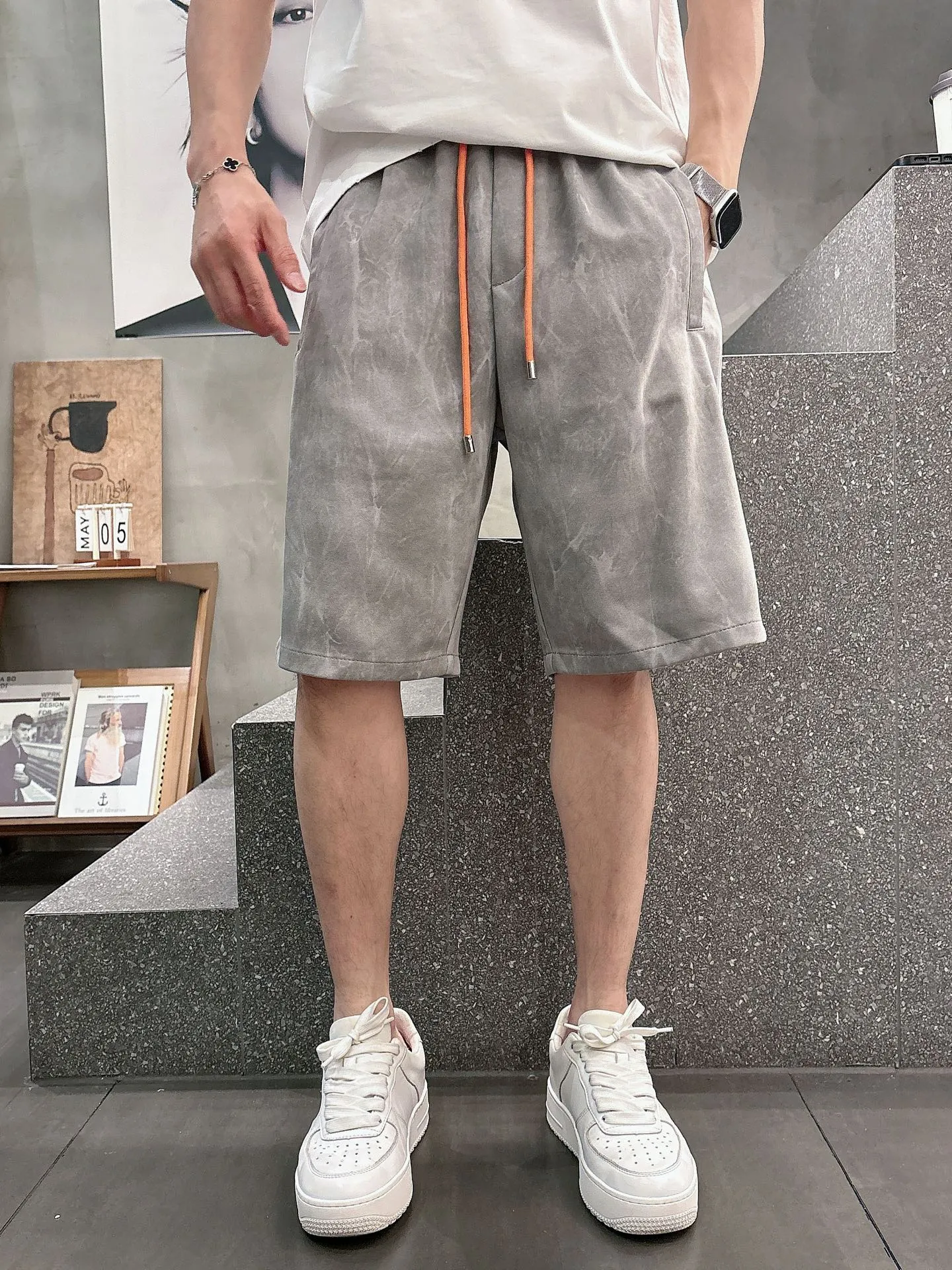 Hermès three-standard complete 2026 summer New Arrival men's casual shorts, advanced custom-made Breathable fabric, Breathable fabric, extremely stretchy and comfortable, impeccable details, top-grade accessories, original logo design concept, delicate and soft feel! The upper body fit is awesome! Size: M-XXXL Please state your height and weight when ordering